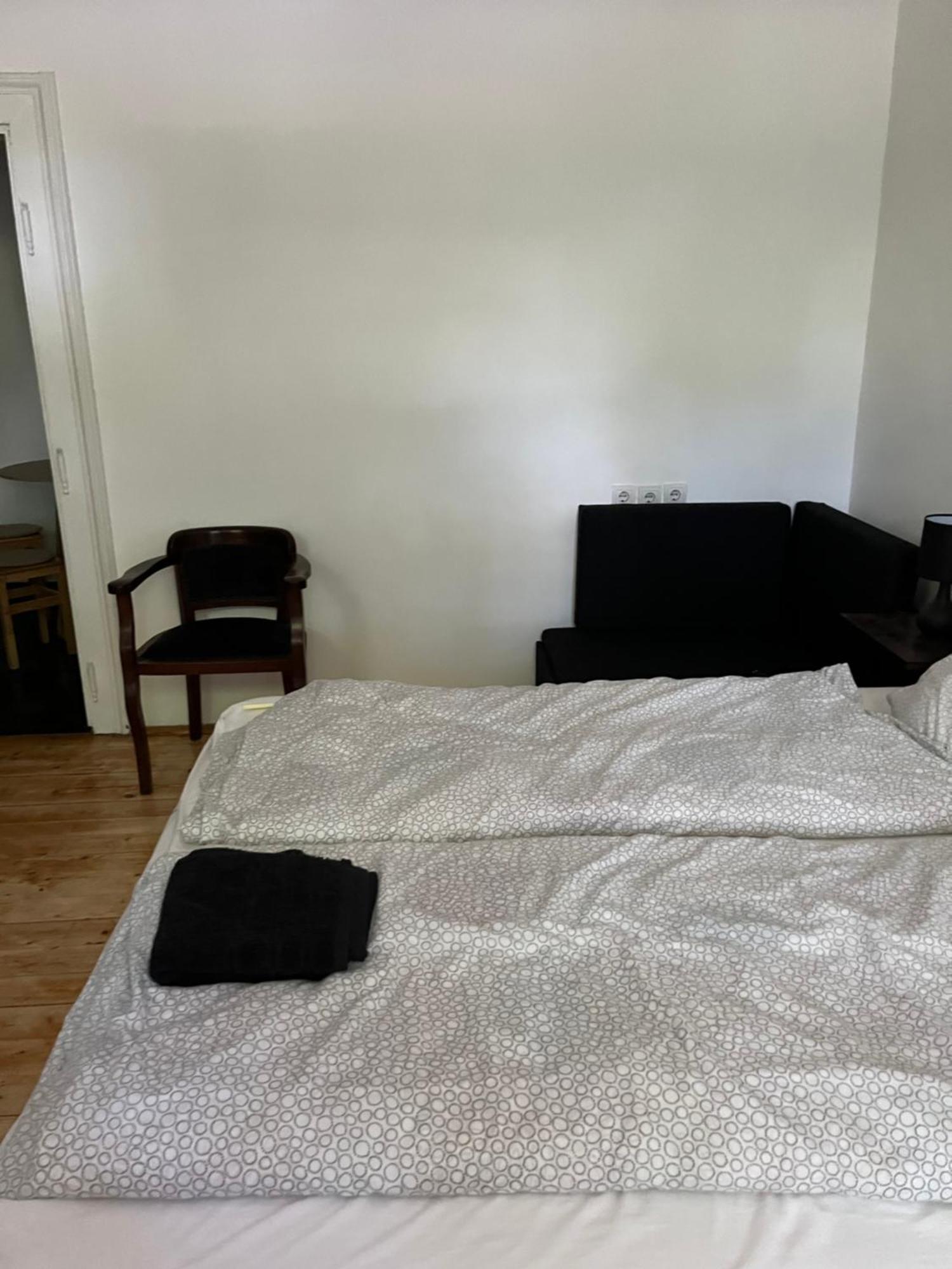 Utcara Nyilo Apartman Вац Екстер'єр фото